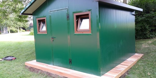Casetta-spogliatoio-verde